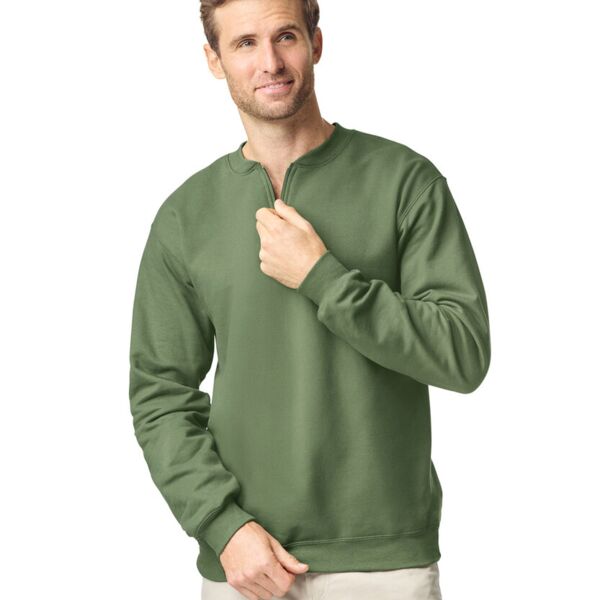 Softstyle™ midweight adult fleece 1/4-zip sweatshirt Miniaturansicht