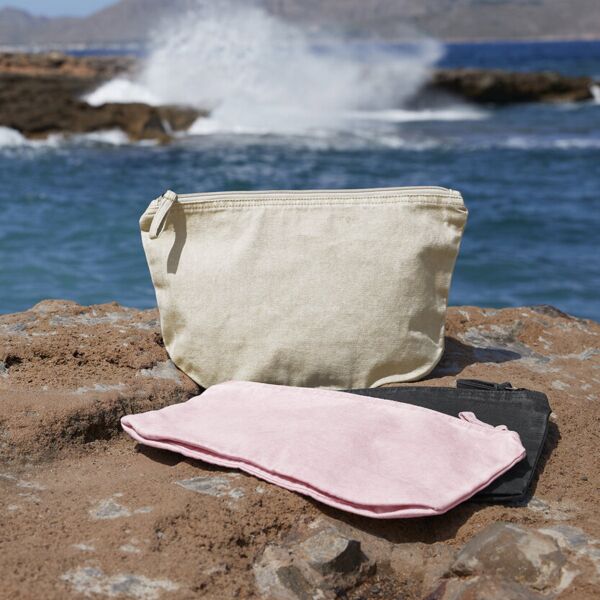 Garment-dyed accessory bag Miniaturansicht