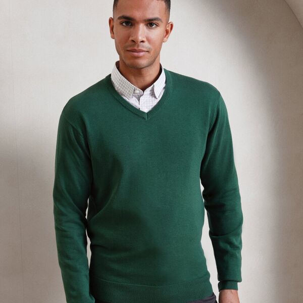 V-neck knitted sweater Miniaturansicht